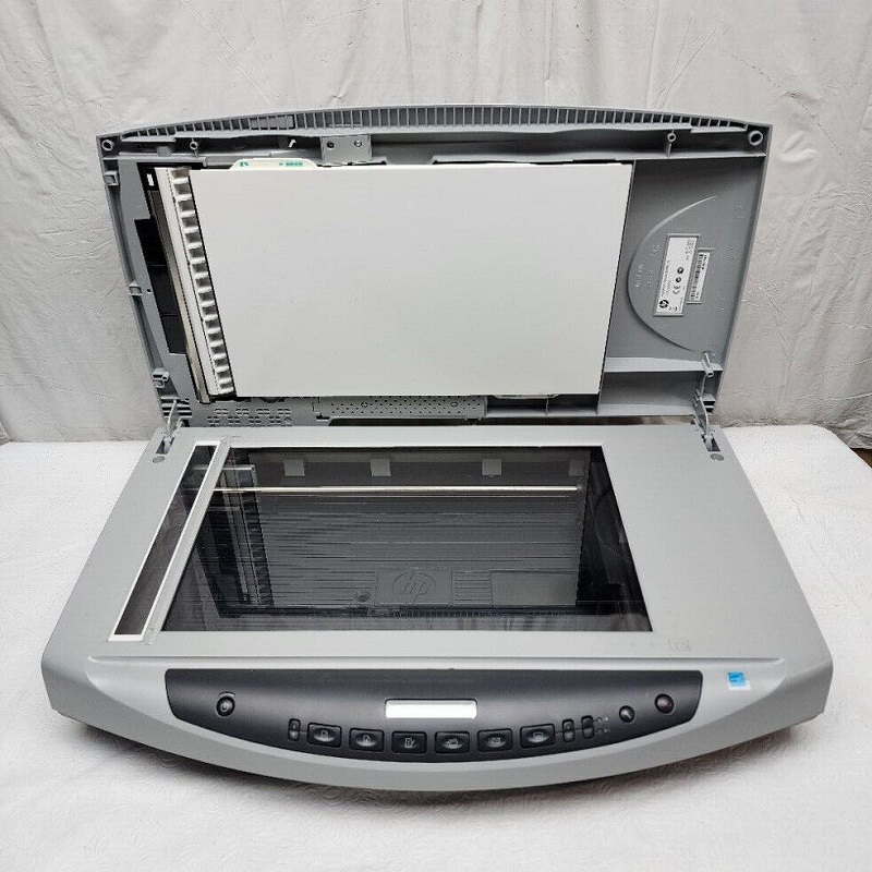 Máy Scan HP Scanjet 8270 Document Flatbed Scanner (L1975A)