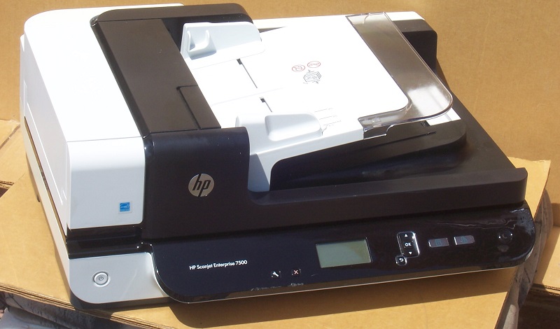 Hình ảnh thực tế của máy Scan HP Scanjet Enterprise 7500 Flatbed Scanner (L2725A) nhìn từ mặt trước